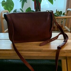 Madewell The simple crossbody bag